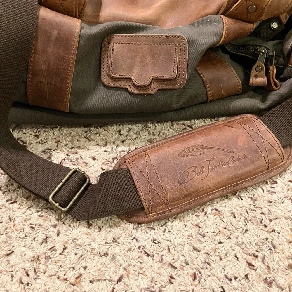 VTG Bob Timberlake Green Canvas Brown Leather Duffel Bag 22
